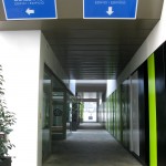 Entrada principal en el complejo