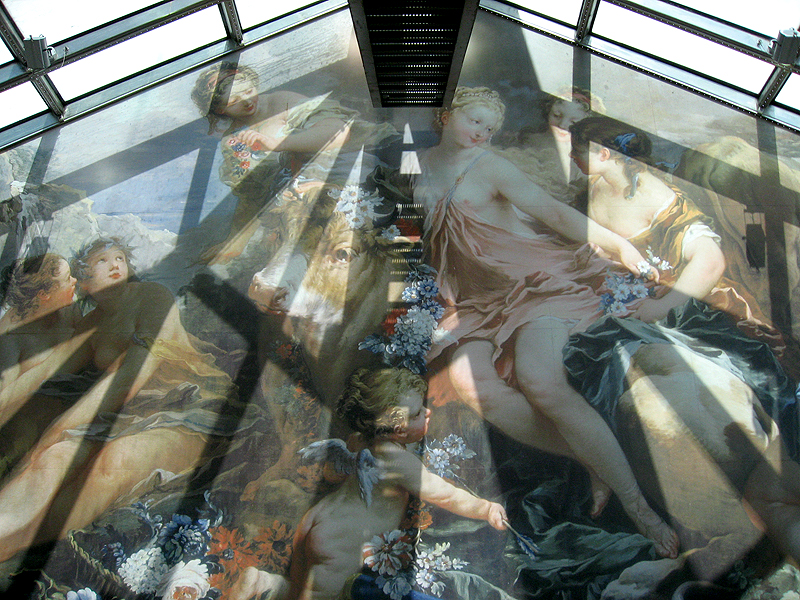 Mural interior en el crucero Mural interior en el crucero