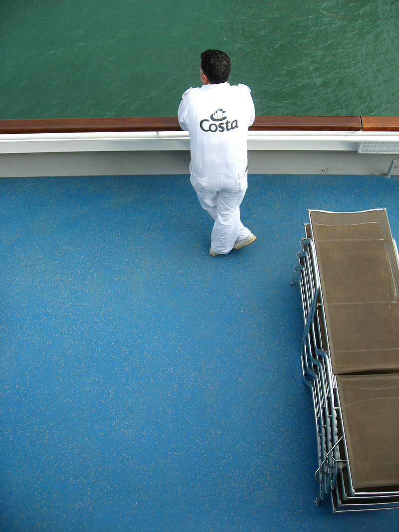 Trabajador del crucero Costa Concordia Trabajador del crucero Costa Concordia