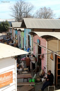 Los "barracones de madera" exteriores