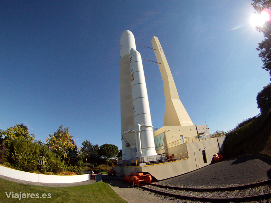 El imponente cohete Ariane 5 El imponente cohete Ariane 5