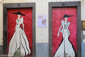 Muros y pùertas decoradas en el casco viejo de Funchal