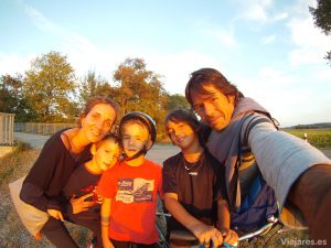 Paseo familiar en bicicleta por Villenouvelle, Francia
