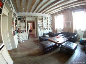 Espacio dedicado a la lectura y la conversación