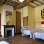 Habitación niños comunicada en Maison du Josephine