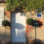 Puerta de entrada a la Maison de Josephine