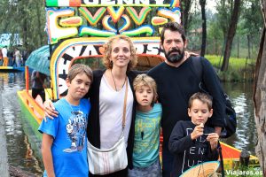 En familia por Xochimilco