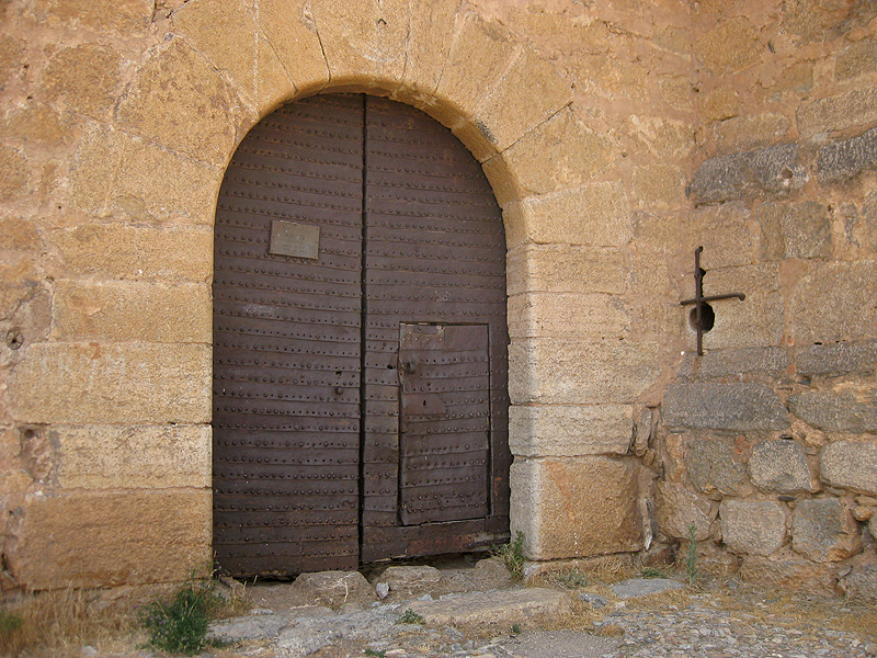 Puerta del Castillo de la Calahorra